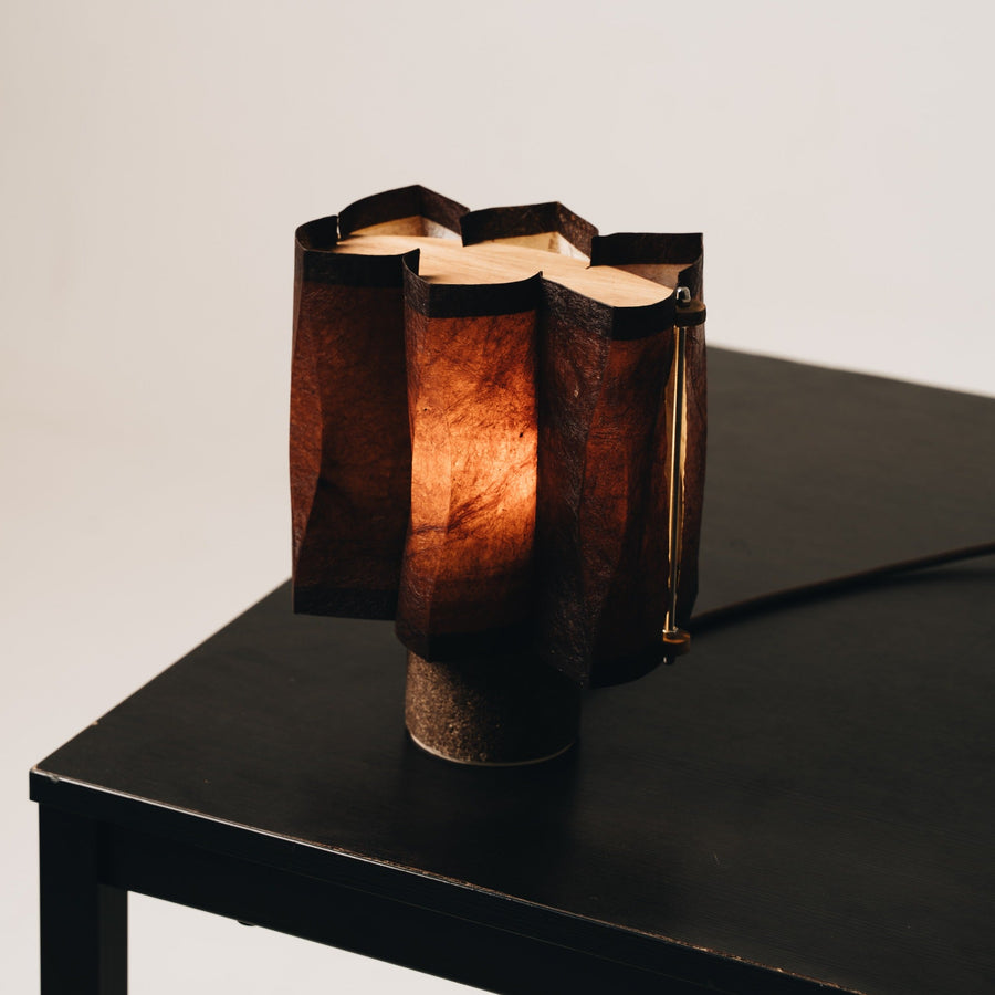 Tongkonan Table Lamp