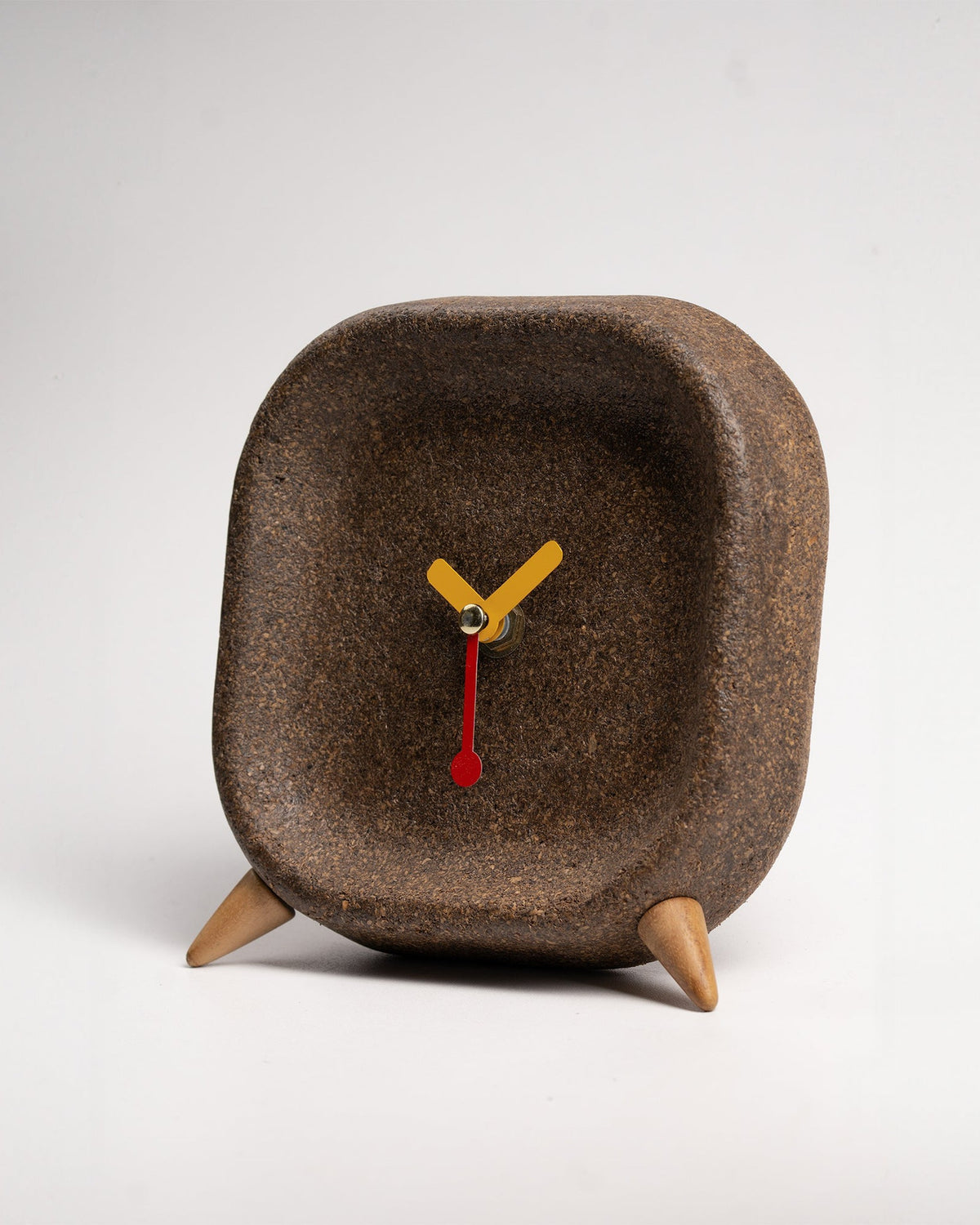 Gaddha Desk Clock — PALA × Bell Living Lab