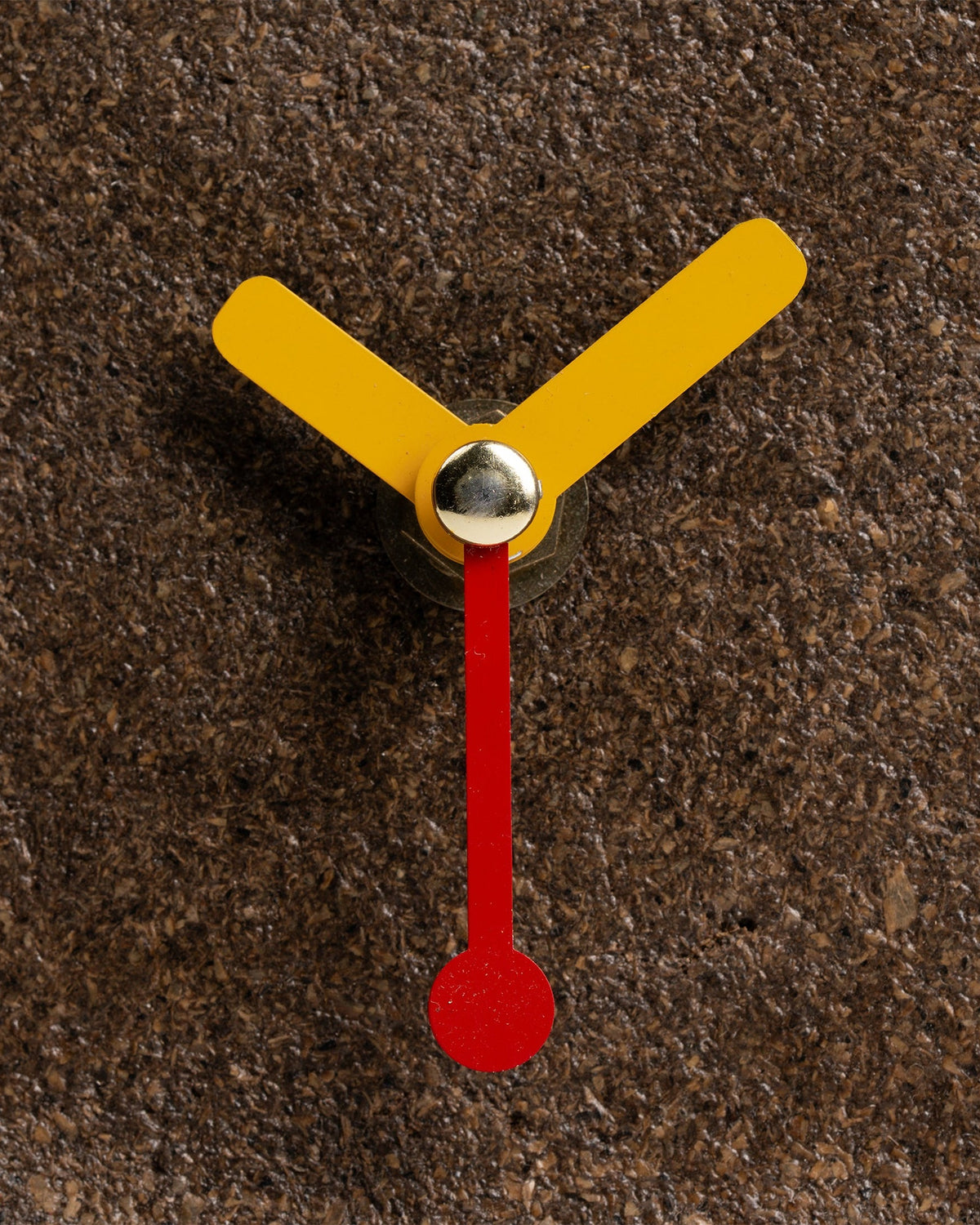 Gaddha Desk Clock — PALA × Bell Living Lab
