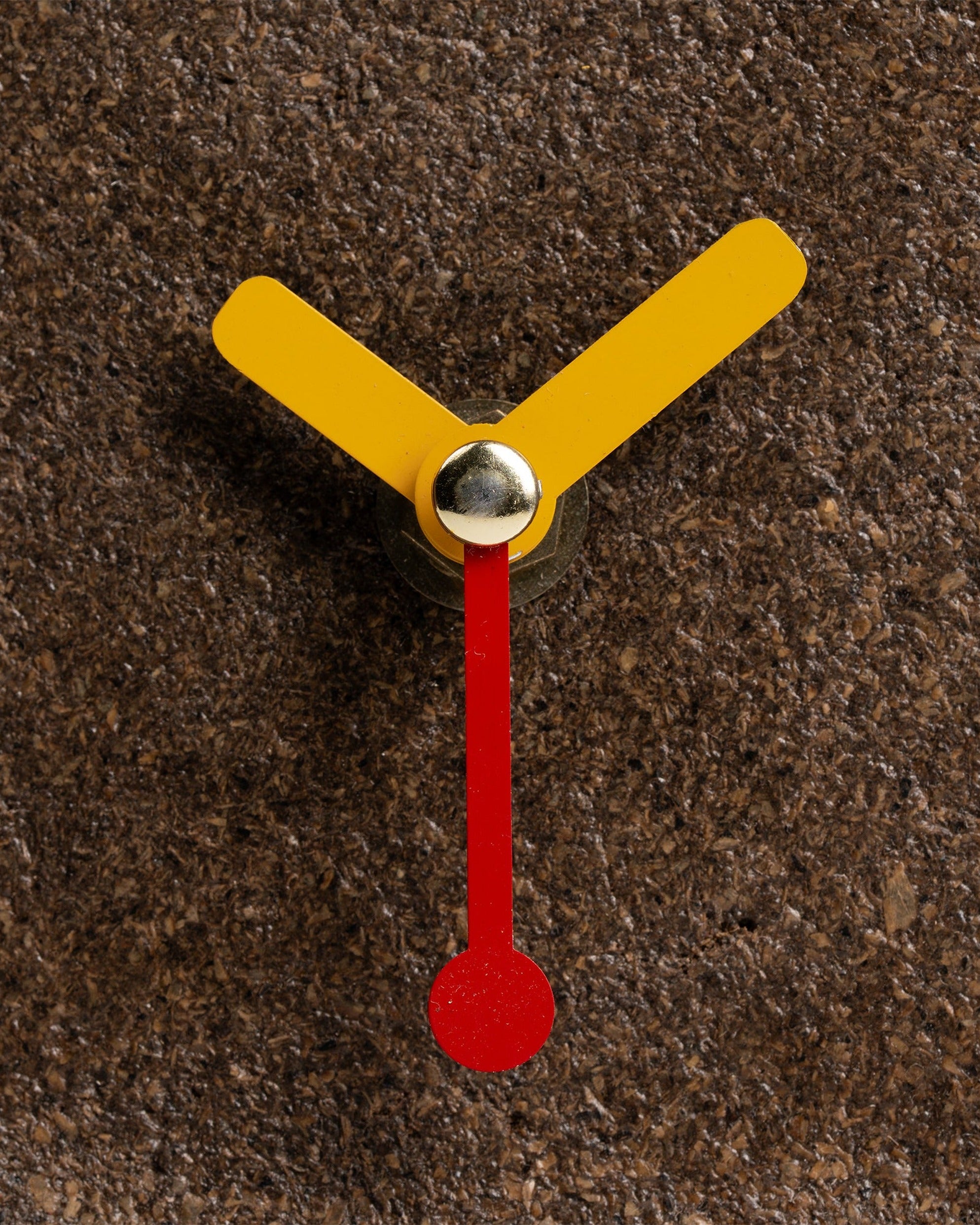 Gaddha Desk Clock — PALA × Bell Living Lab